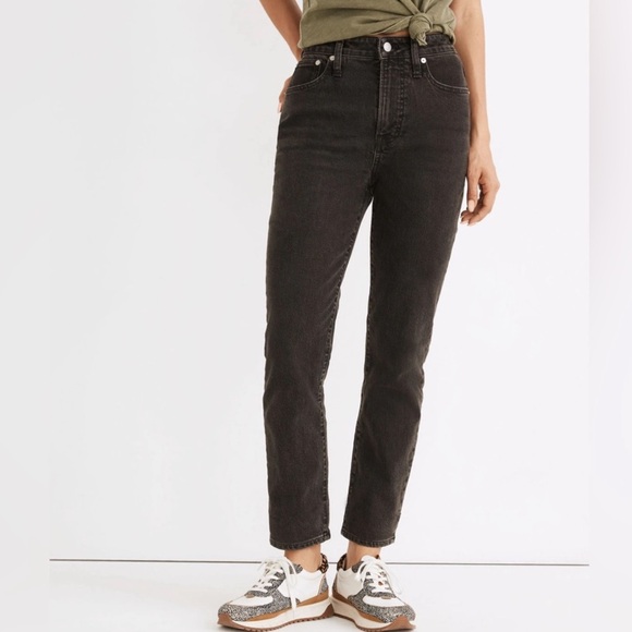 Madewell Mid Rise Kick Out Black Cropped Denim Jeans size 28 - Picture 3 of 12